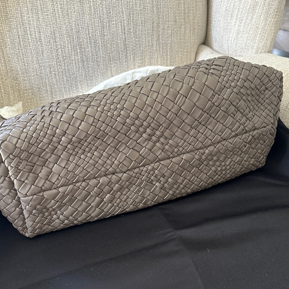 Valor woven tote bag - Picture 9 of 13